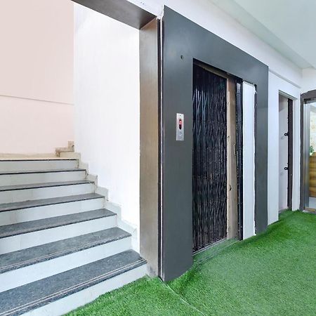 Fabhotel Star Ahmedabad Exteriör bild